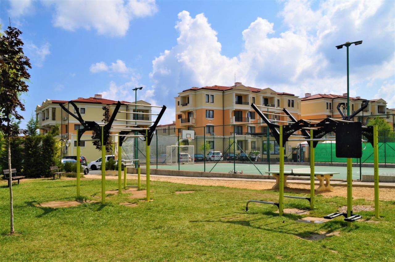 Private Apartment In Green Life Beach Resort Sozopol Exterior photo